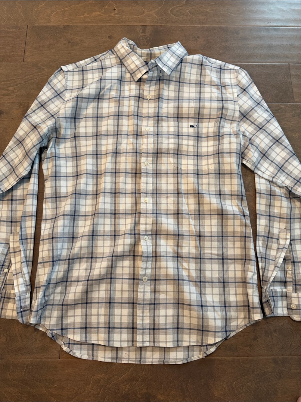 Vineyard Vines Men’s White and Blue Plaid Button-Down Shirt